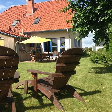 In * Groß Schwansee